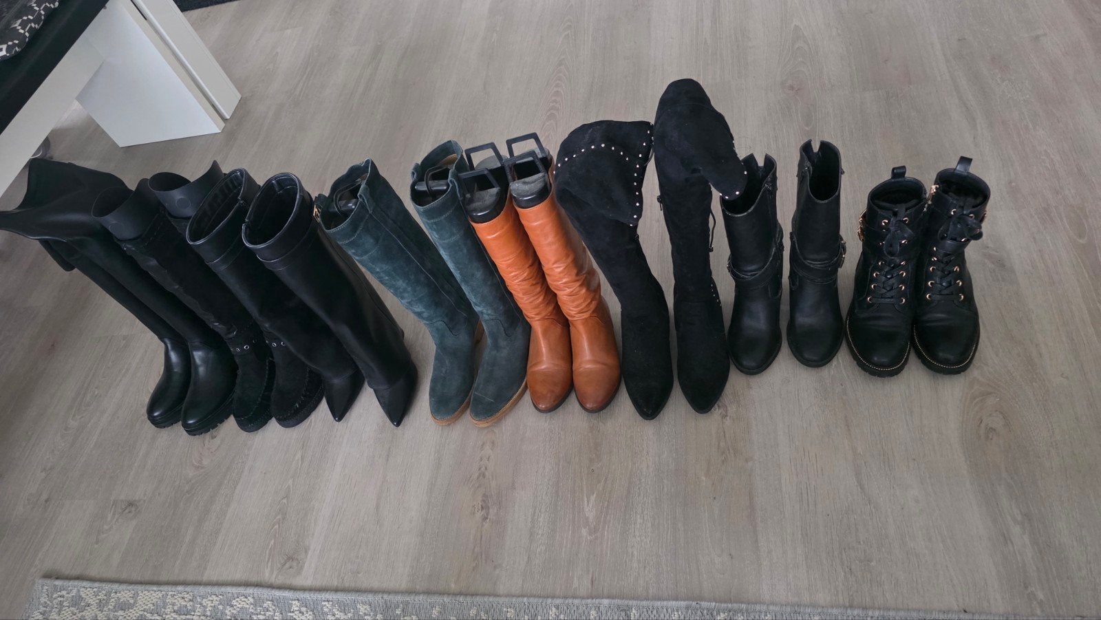 Diverse laarzen maat 36, Kleding | Dames, Schoenen, Hoge laarzen, Ophalen of Verzenden, Zo goed als nieuw, Overige kleuren