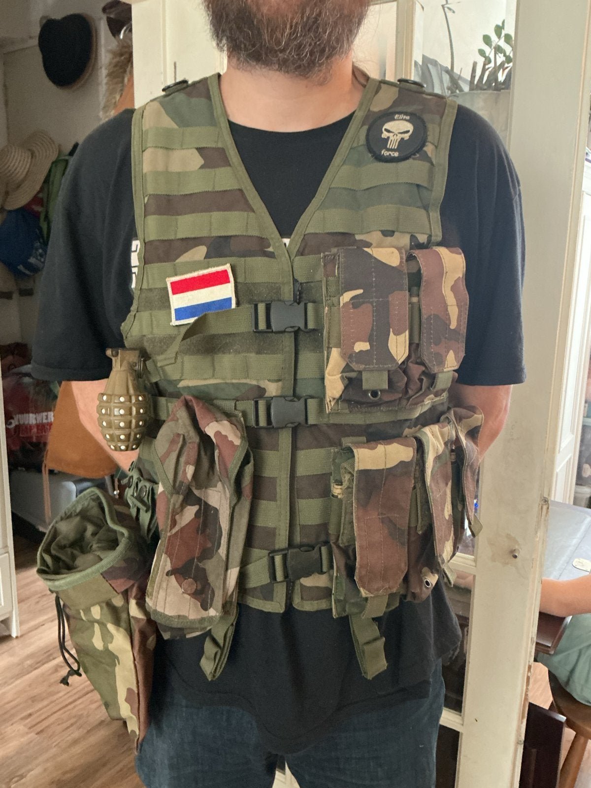 Airsoft set, tactical MOLLE vest, Woodland, cammo, scope, Ophalen of Verzenden, Gebruikt