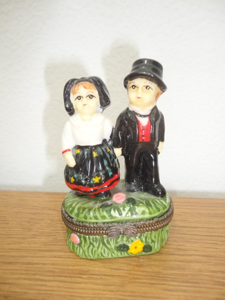 Mooi apart pillendoosje c.q. snuisterijdoosje (trinket box), Ophalen of Verzenden