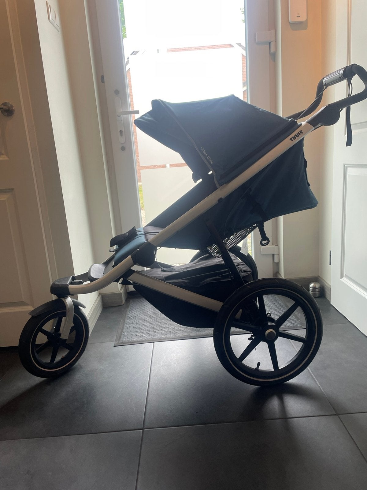 Thule Urban Glide 2, Luchtbanden, Zo goed als nieuw, Ophalen, Kinderwagen