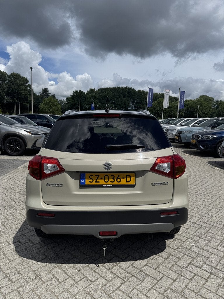 Suzuki Vitara 1.6 Exclusive (bj 2018), Voorwielaandrijving, 12 maanden, Stof, Gebruikt