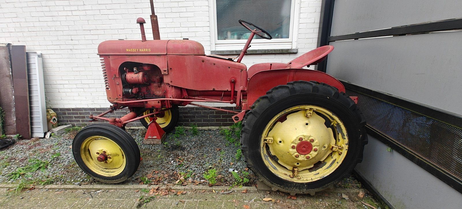 Massey Harris Pony, Ophalen, Tractor of Landbouw