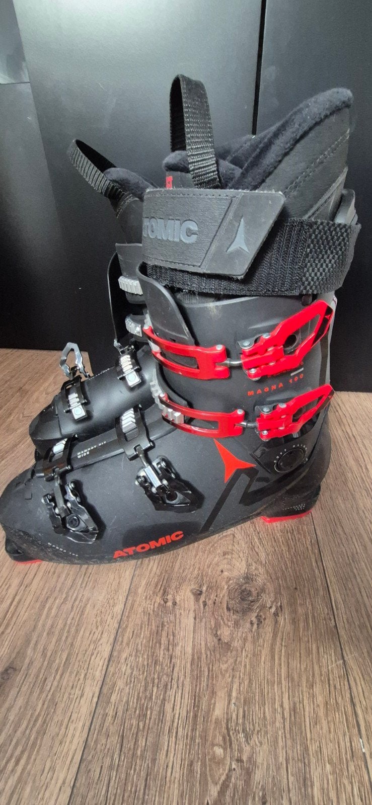 Atomic Hawx Magna 100 skischoenen - Maat 31/32.5, Gebruikt, 100 tot 140 cm, Schoenen, Ophalen of Verzenden