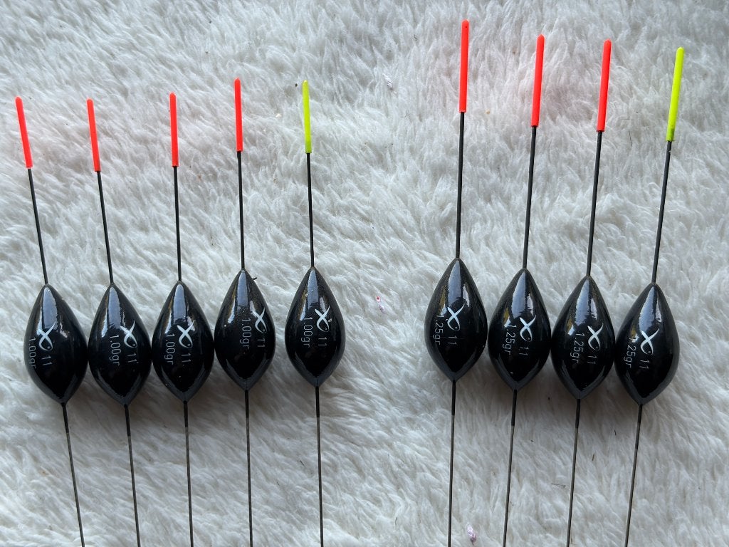 adv 121 / NIEUW serie 9 dobbers MATRIX, Ophalen of Verzenden, Nieuw, Dobber of Lood