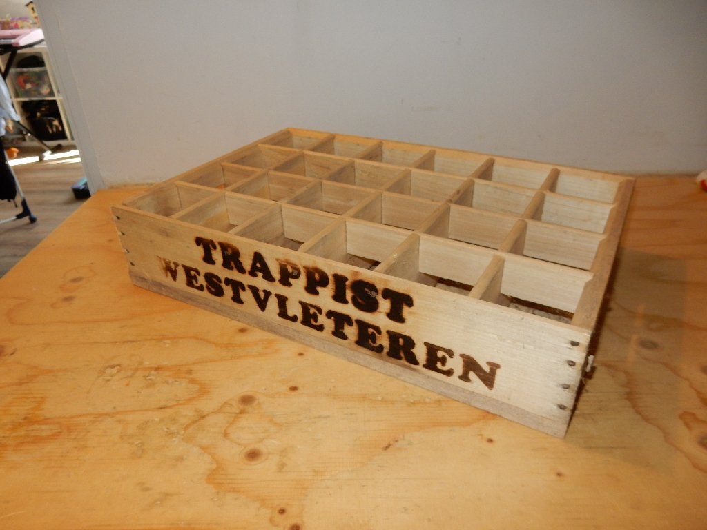 westvleteren trappist lege krat, Verzamelen, Biermerken, Ophalen of Verzenden, Gebruikt, Overige typen, Overige merken