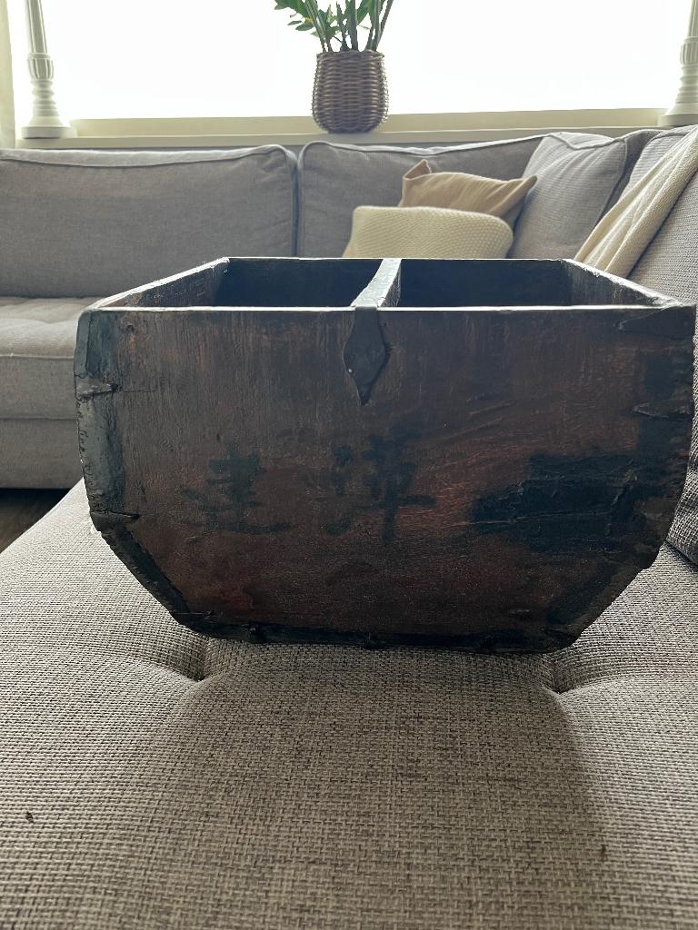 Chinees handgemaakte mand (hout), Antiek en Kunst, Antiek | Woonaccessoires, Ophalen
