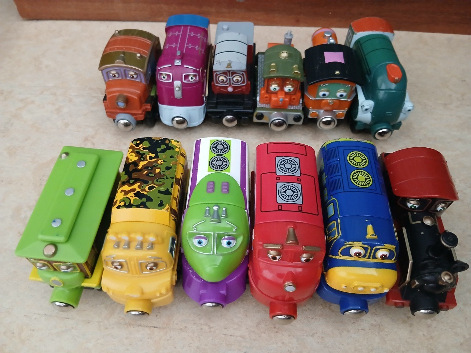 Chuggington magnetische treinen voor houten rails Set 12 st, Ophalen of Verzenden, Zo goed als nieuw