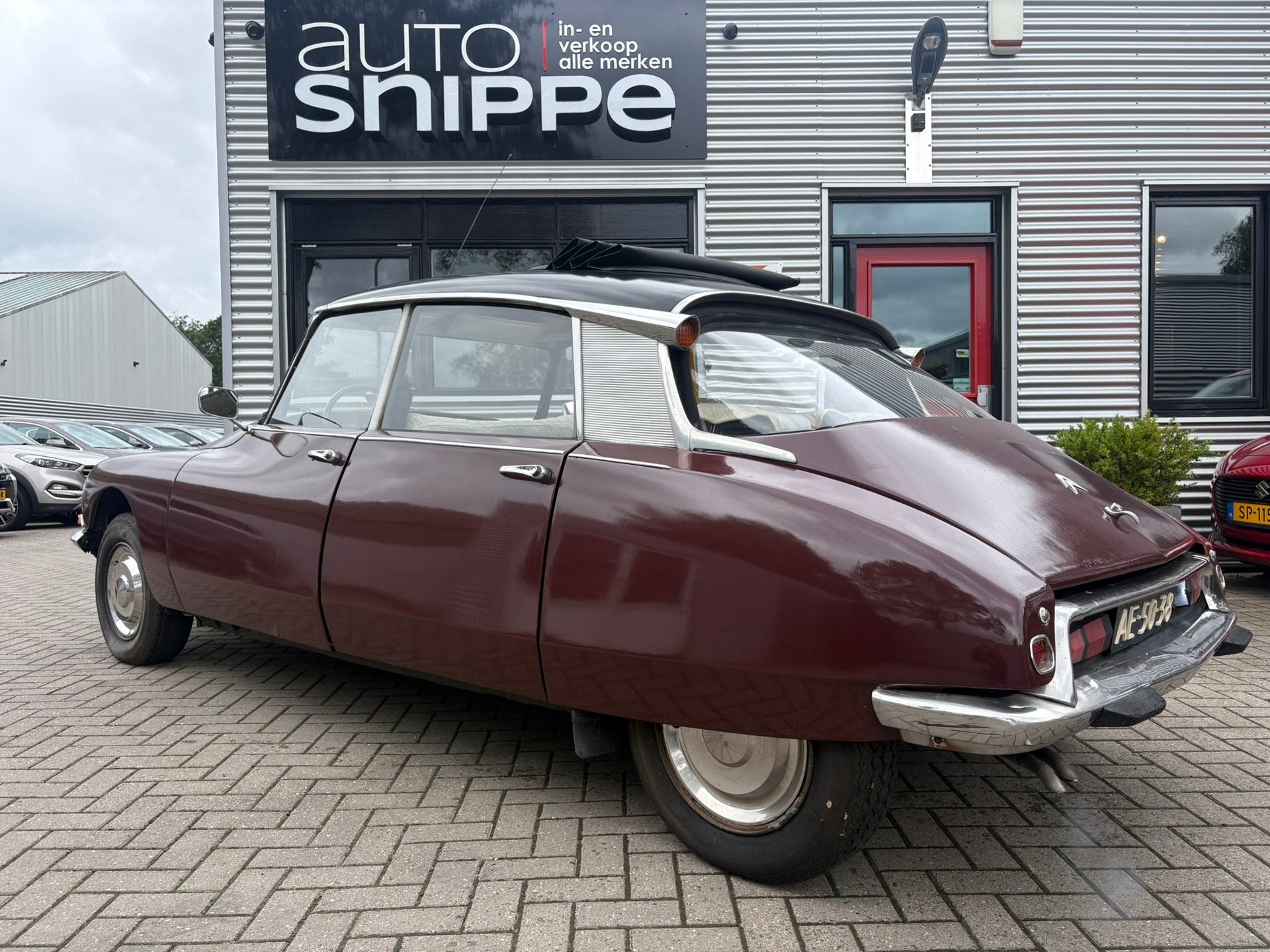 Citroen ID 20 RESTAURATIE OBJECT - APK VRIJ - WEGENBELASTING, Auto's, Citroën, Gebruikt, Bedrijf, Handgeschakeld, Te koop