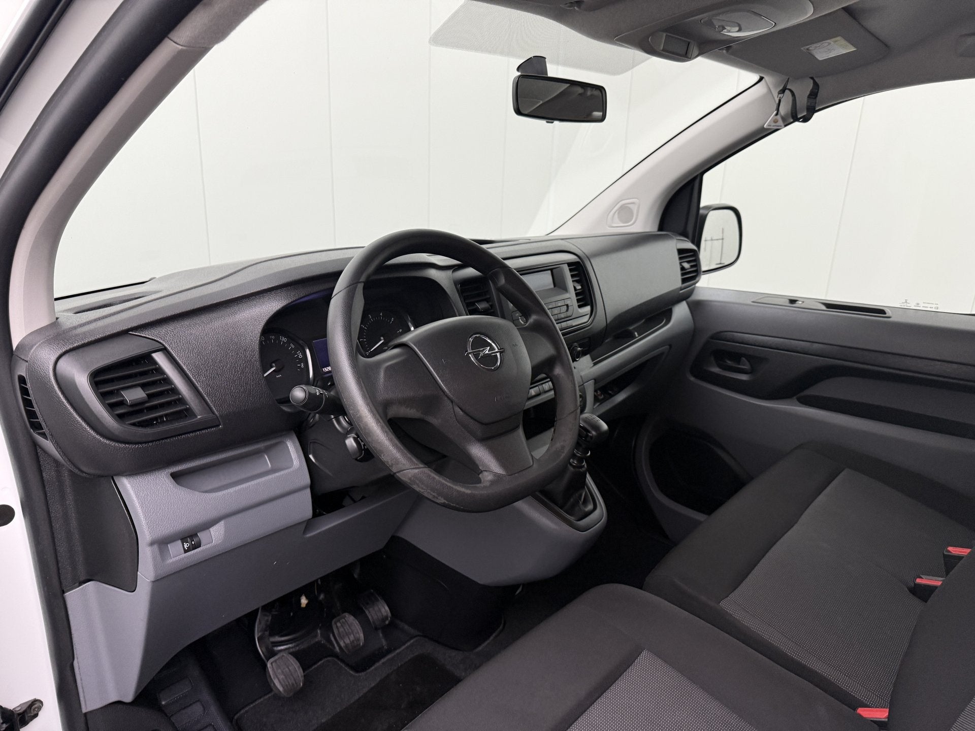 Opel Vivaro Combi 1.5CDTI Lang 9-Persoons Kombi | Personenbu, Auto's, Voorwielaandrijving, Dealer onderhouden, Stof, 4 cilinders