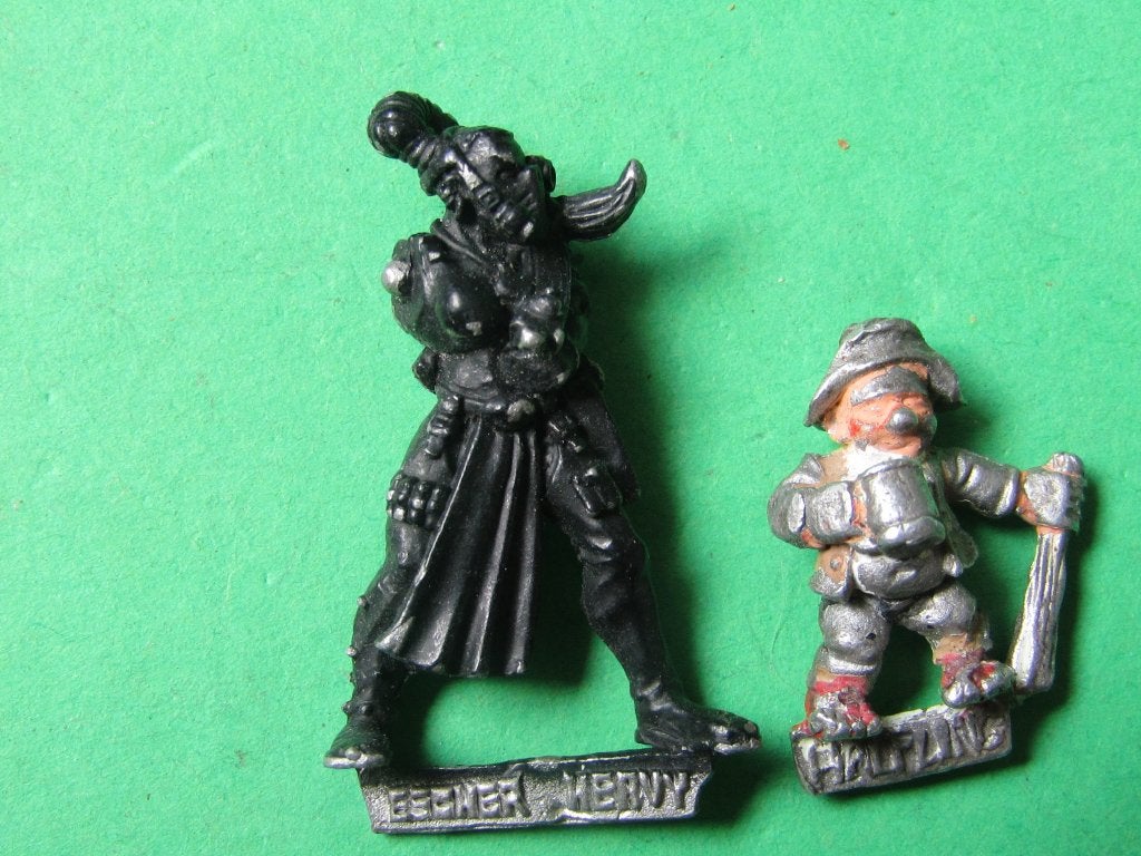 BITS - Necromunda Escher Ganger Heavy Plasma Cannon, Met verf, Gebruikt, Verzenden, Figuurtje(s)