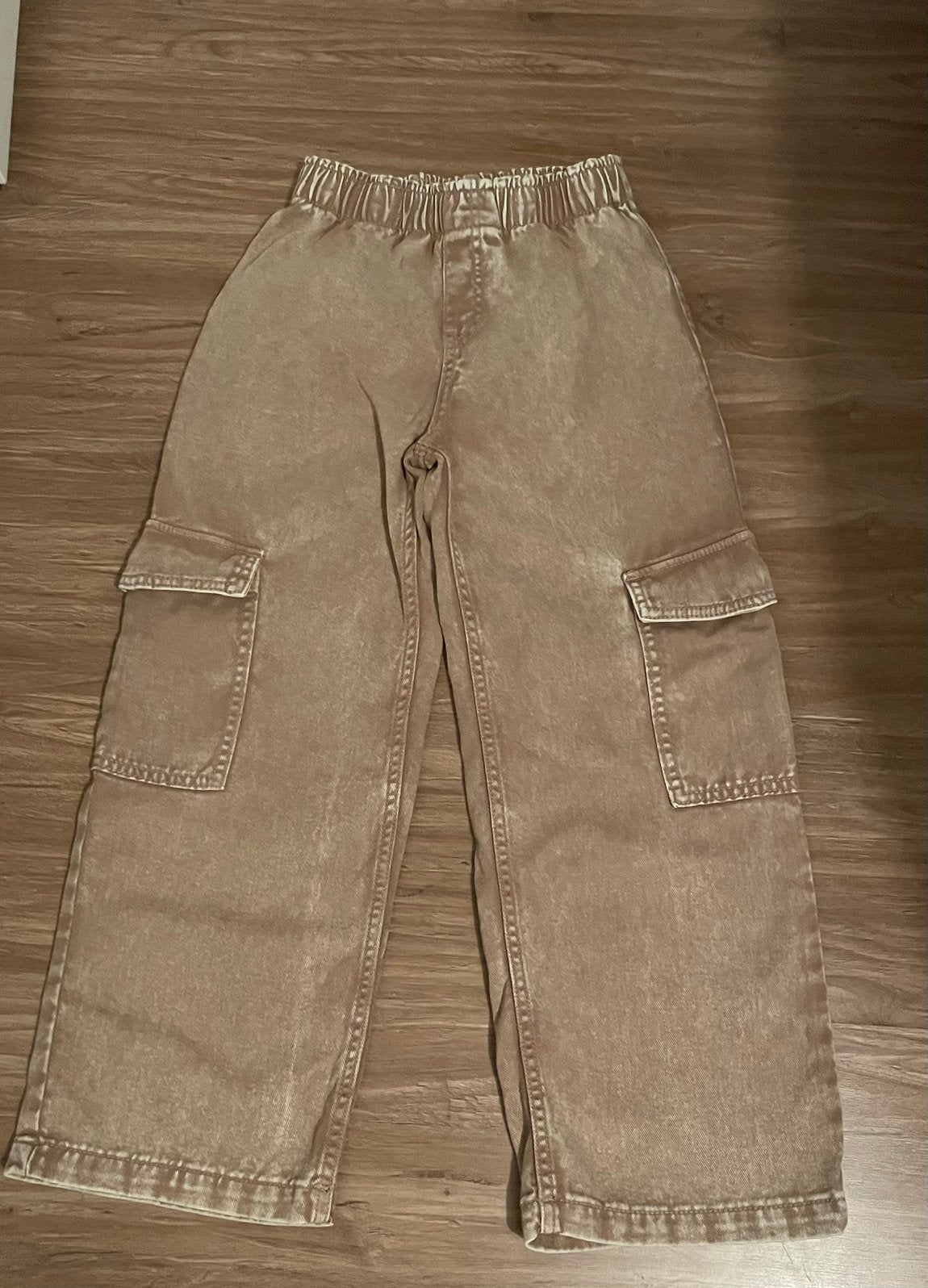 Wideleg broek mt 128, Kinderen en Baby's, Kinderkleding | Maat 128, Ophalen of Verzenden, Zo goed als nieuw, Meisje, Broek