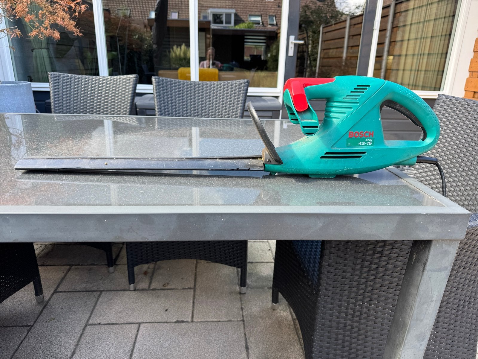 Bosch AHS 42-16 Heggenschaar - Gebruikt maar functioneel, Tuin en Terras, Ophalen, Gebruikt, Elektrisch