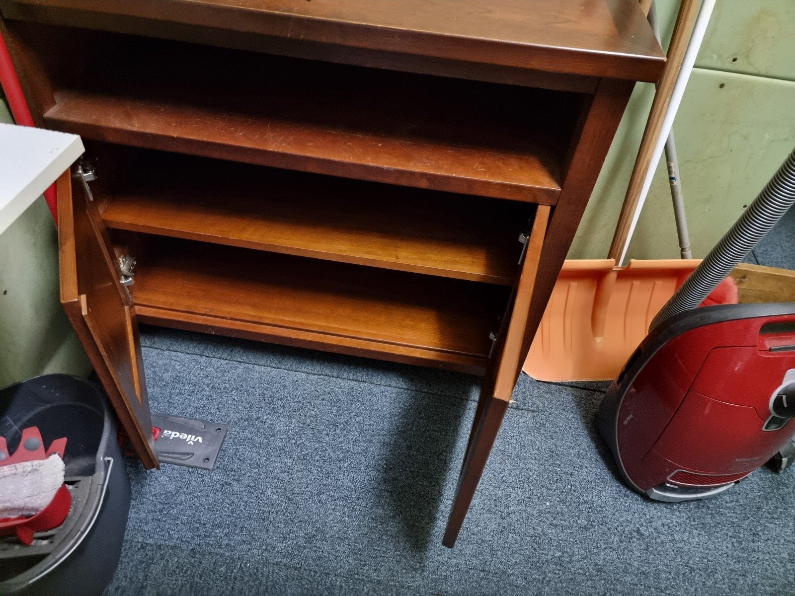 GRATIS houten TV kastje, Huis en Inrichting, Ophalen, Gebruikt