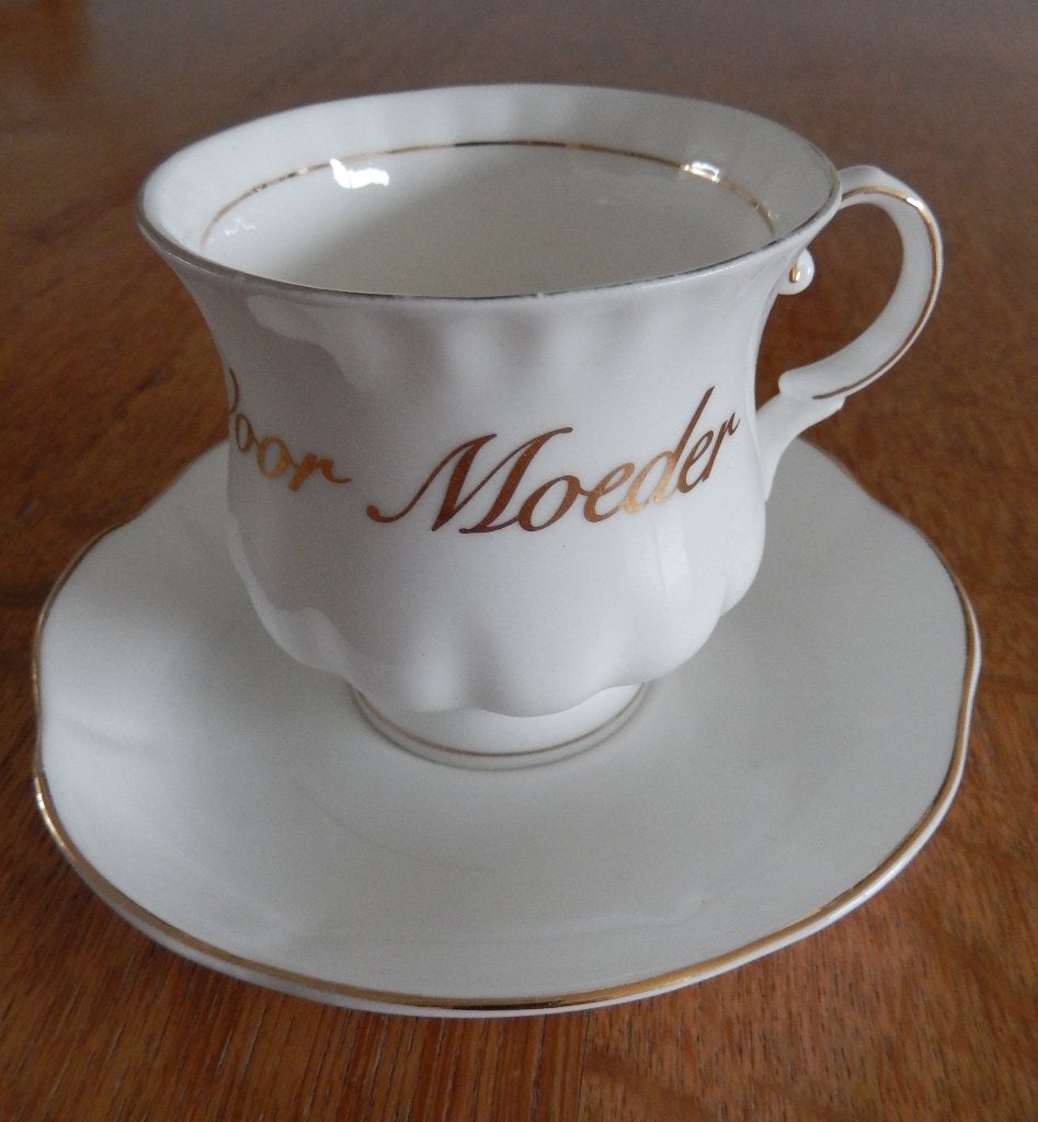 Kop en schotel Bone China - "Voor Moeder", Overige merken, Nieuw, Ophalen of Verzenden, Overige stijlen