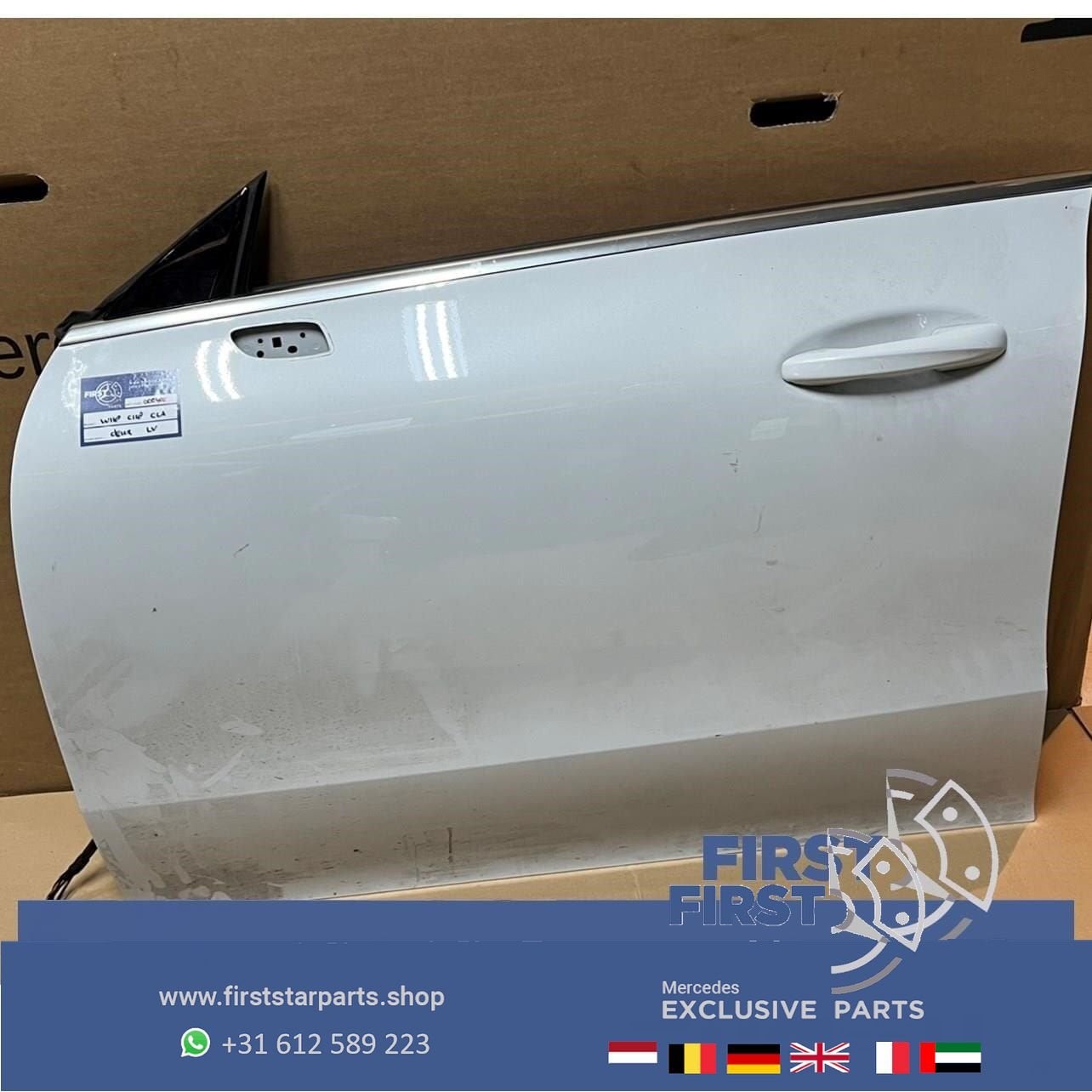 W118 C118 X118 CLA DEUR PORTIER WIT COMPLEET LINKSVOOR Merce, Gebruikt, -, Deur, Voor