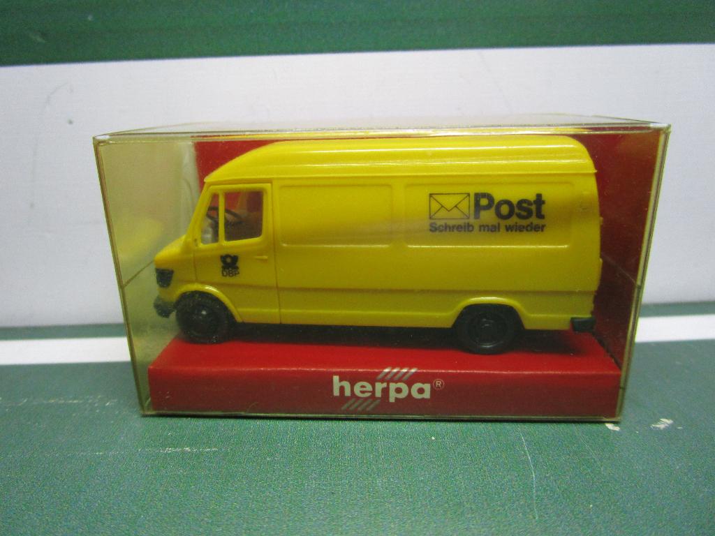 Herpa Mercedes Post, Hobby en Vrije tijd, Modelauto's | 1:87, Gebruikt, Ophalen of Verzenden, X, Herpa