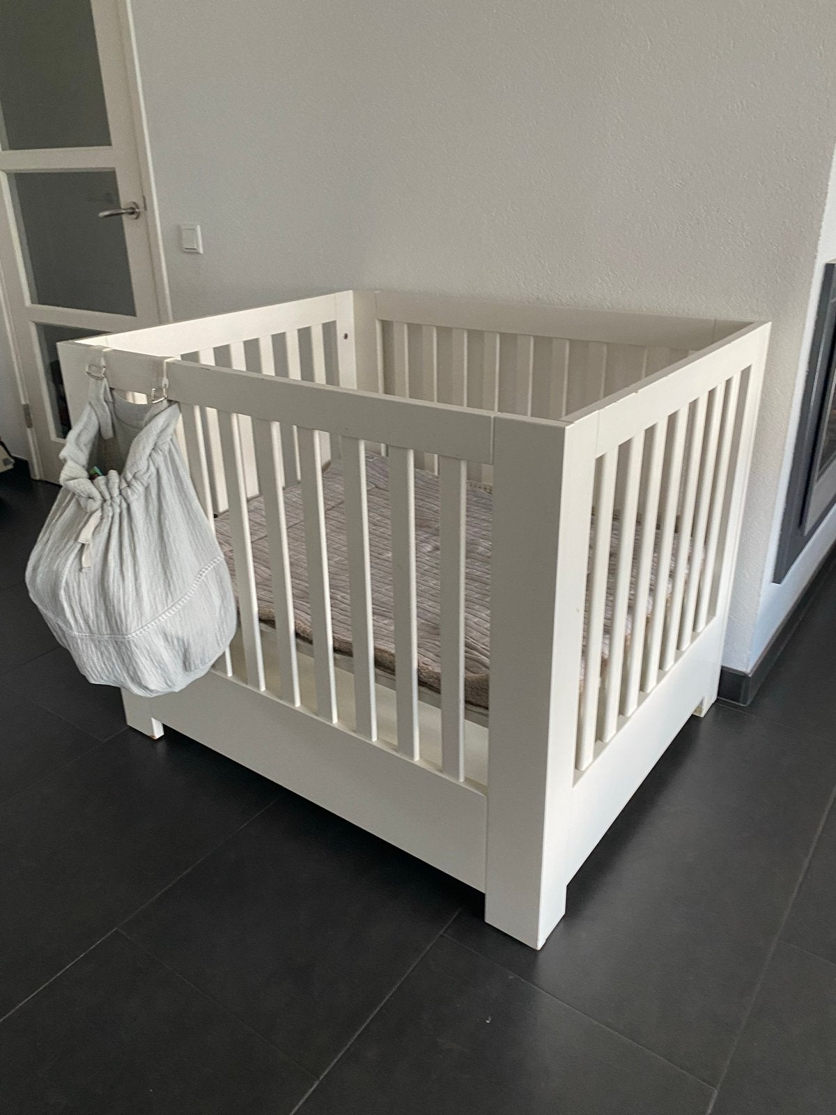Kidsmill Alaska Box Met Lade Wit, Ophalen, Zo goed als nieuw, Vierkant, In hoogte verstelbaar