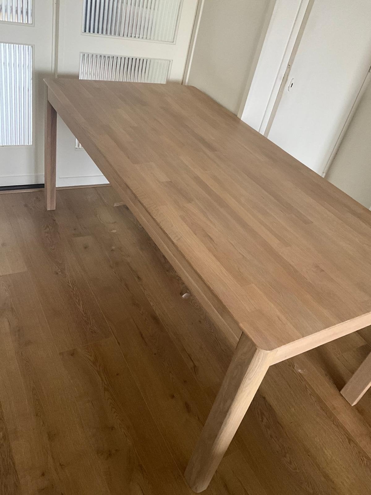 Eikenhouten eettafel - Bolia, Huis en Inrichting, Ophalen, Eikenhout, 50 tot 100 cm, Zo goed als nieuw