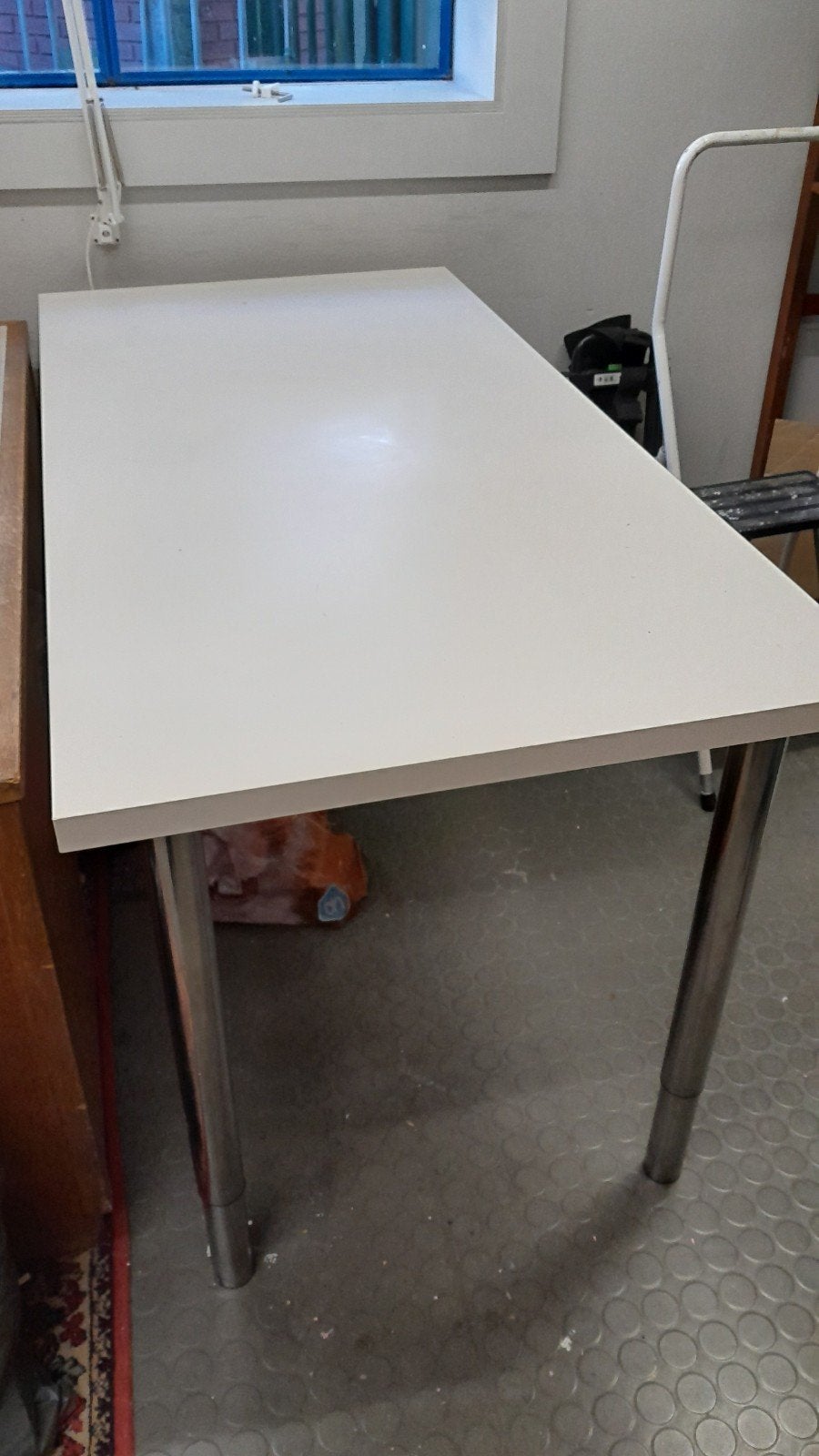 Witte Ikea tafel 150x75 cm in hoogte verstelbaar, Ophalen, Gebruikt, 100 tot 150 cm, Modern, Functioneel