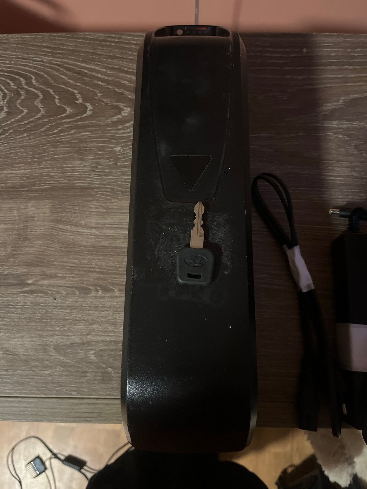 C80/v8 fatbike accu met lader en sleutel, Gebruikt