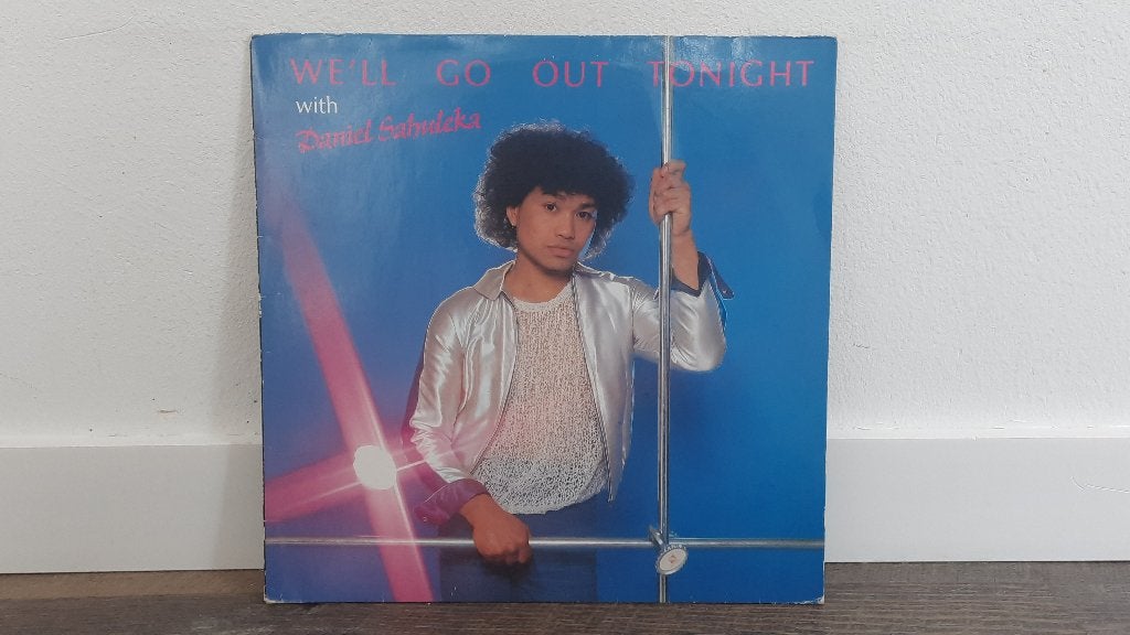 Foto 2 van Daniel Sahuleka – We'll Go Out Tonight With Daniel Sahuleka