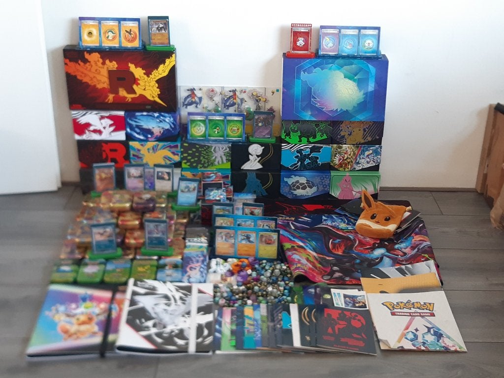 Héél véél pokemon asseccoires!! zie 10 foto's!, Ophalen, Nieuw, Overige typen