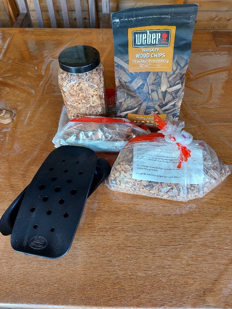 Smoker box Weber, Rook box Weber, Ophalen, Zo goed als nieuw, Weber