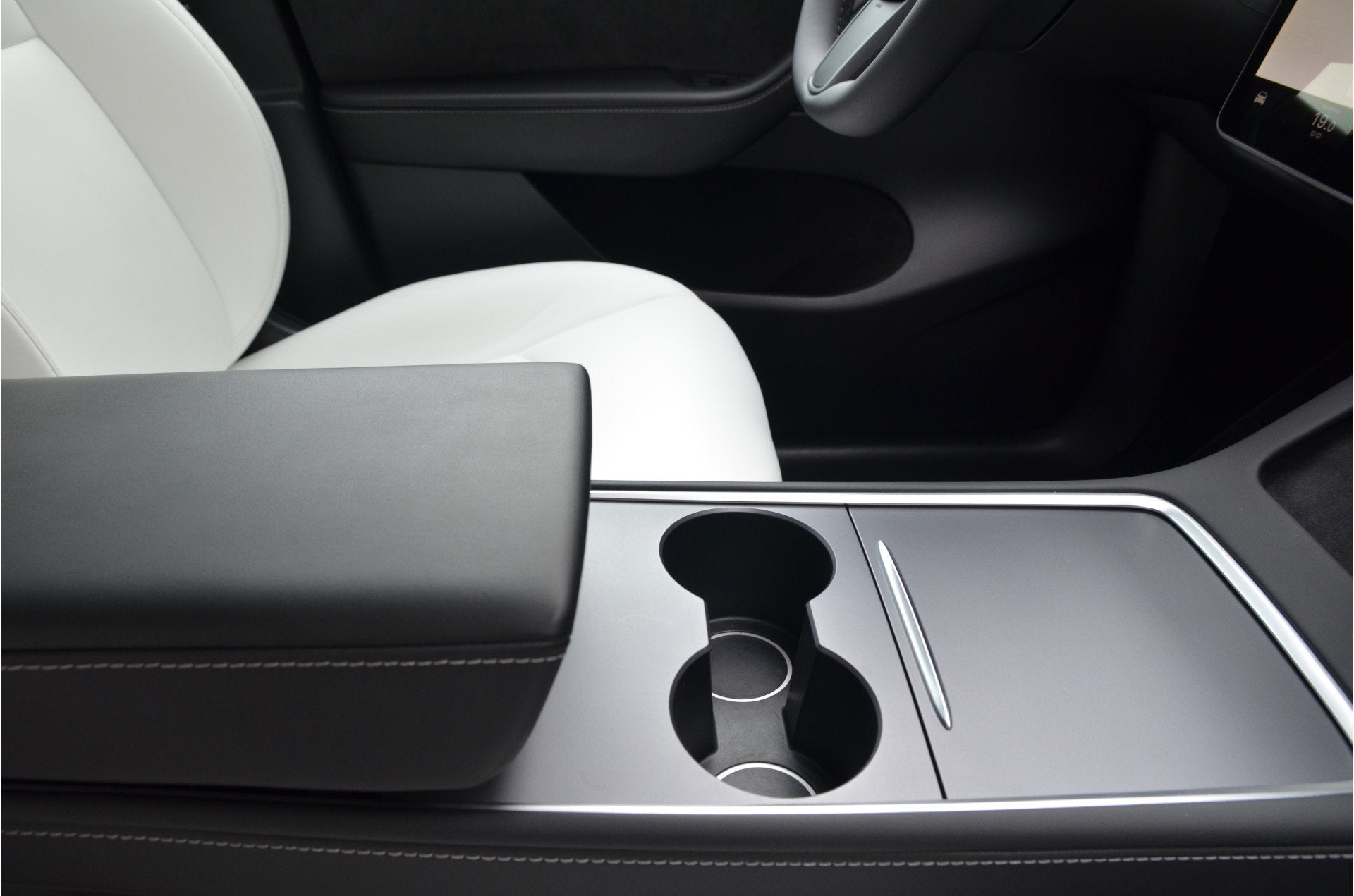Tesla Model Y Long Range AWD 75 kWh Trekhaak (1.600kg), Enha, Auto's, Tesla, 12 maanden, Origineel Nederlands, Vierwielaandrijving