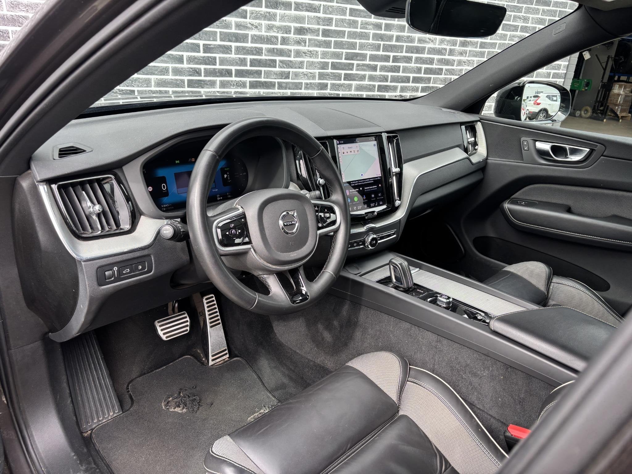 Volvo XC60 2.0 T6 Plug-in Hybrid AWD R-Design | PHEV Long Ra, Gebruikt, Euro 6, 4 cilinders, XC60