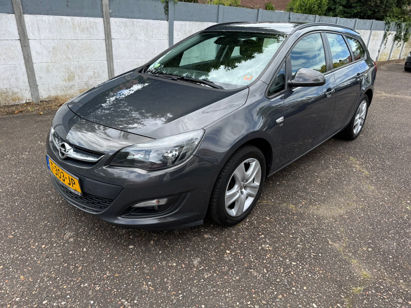 Opel Astra 1.6 Cdti 81KW Sports Tourer 2014 EURO 6 100% GOED, Auto's, Opel, Voorwielaandrijving, 4 cilinders, Leder en Stof, 1403 kg