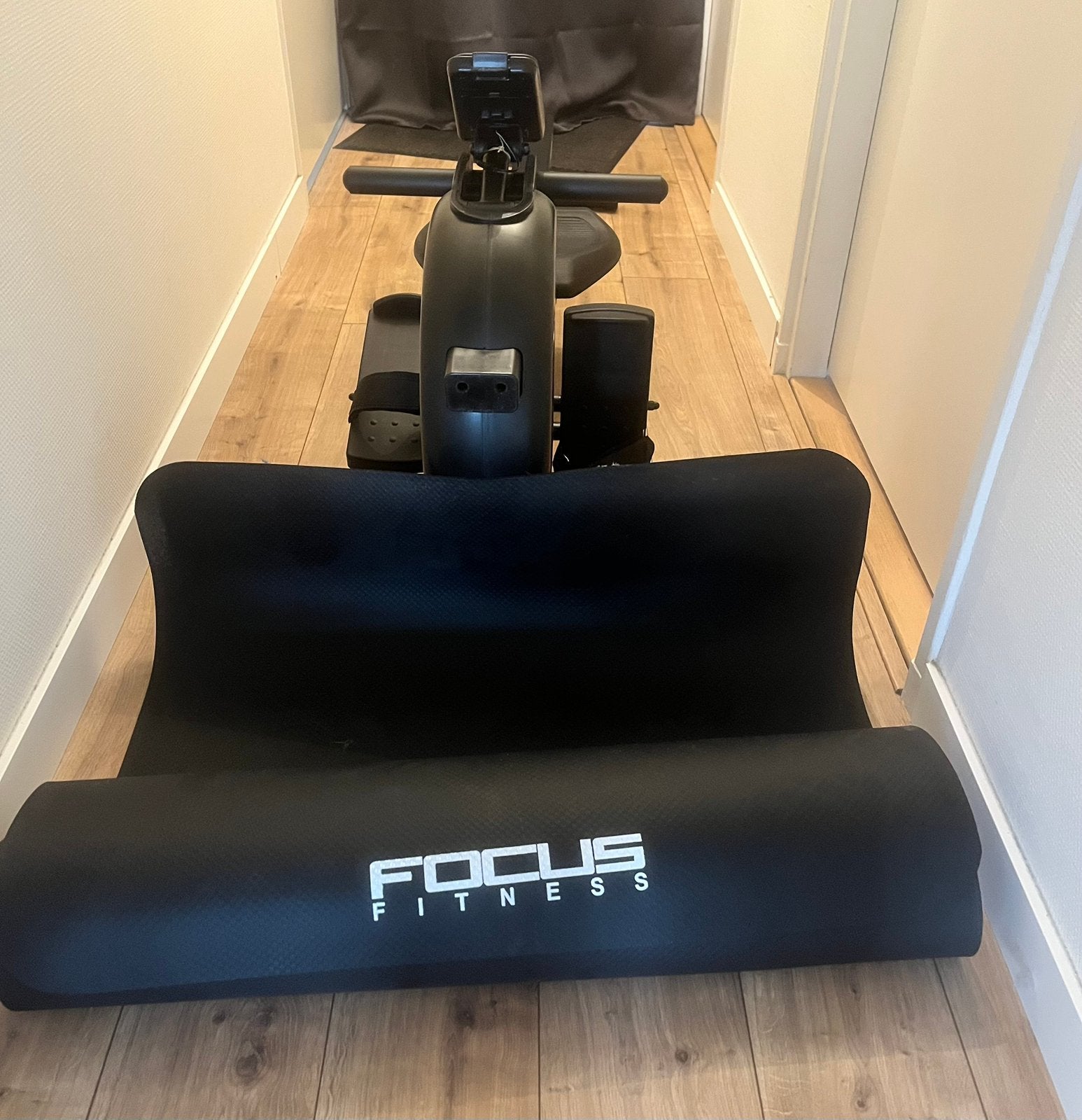 Focus Fitness Row 2.4 - Roeitrainer, Sport en Fitness, Ophalen, Nieuw, Roeitrainer