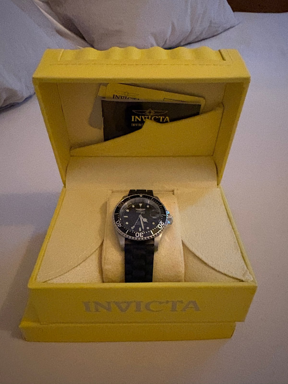 Invicta Pro Diver Herenhorloge - Zwart met Stalen Kast, Staal, Polshorloge, Kunststof, Zo goed als nieuw