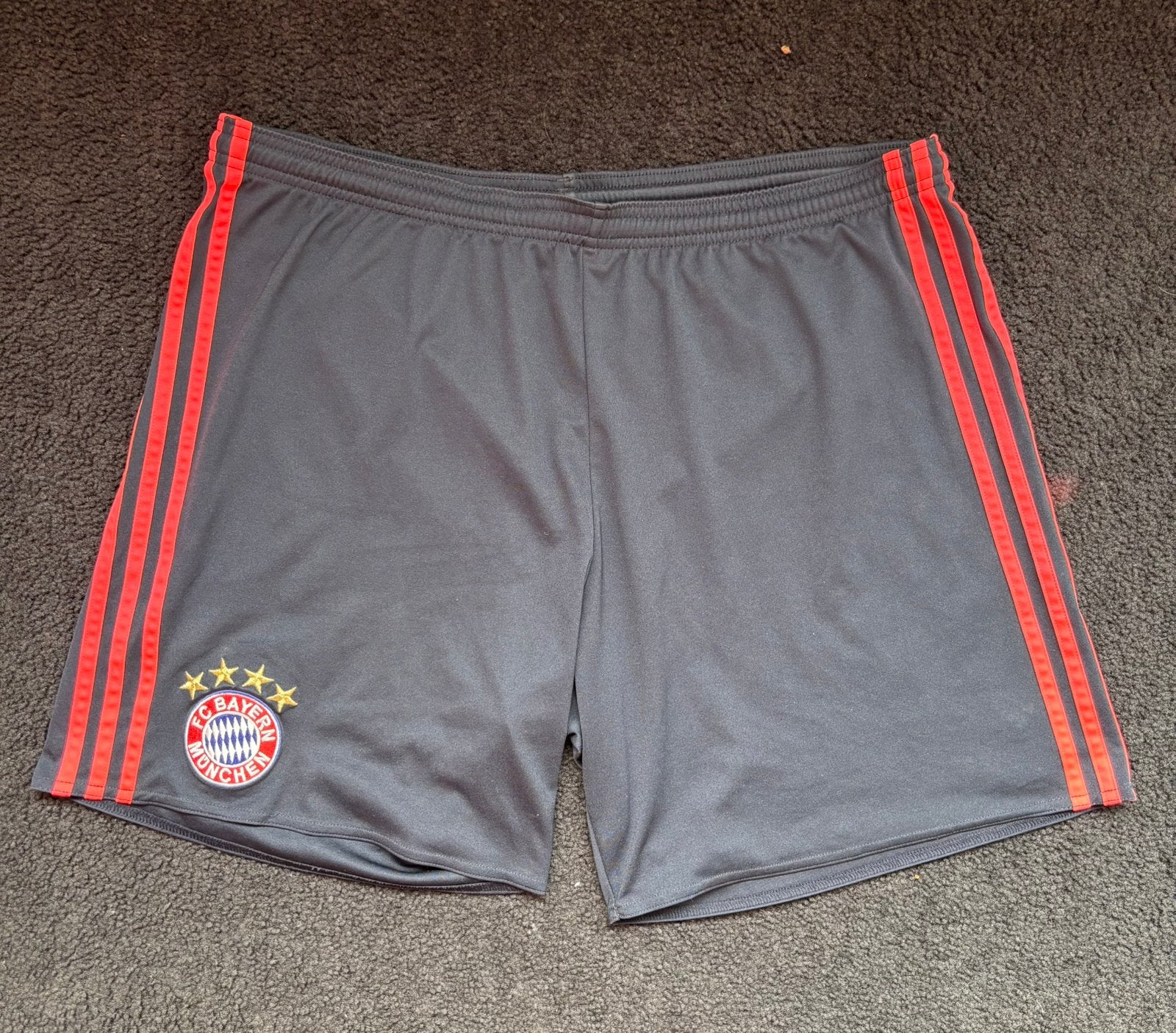 Fc bayern München broekje, Maat L, Ophalen of Verzenden, Zo goed als nieuw, Broek