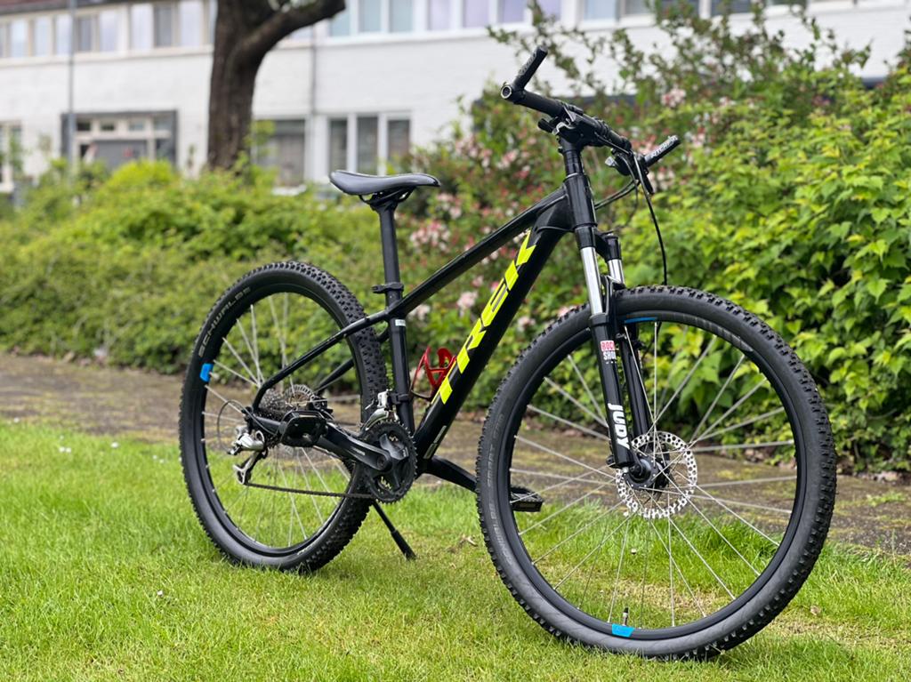 Trek Marlin 6 27.5" Mountainbike - S-M, Nette Staat, Fietsen en Brommers, Hardtail, Heren, Zo goed als nieuw, Schijfrem