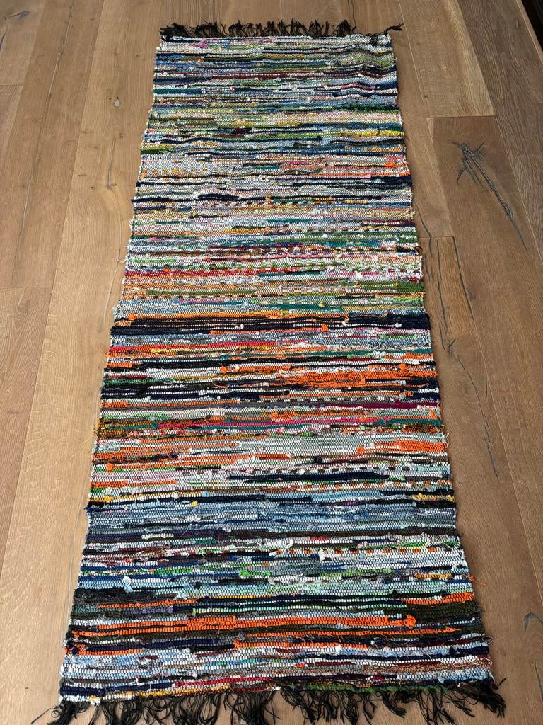 Vrolijk gekleurd Zweeds vloerkleed/voddenkleed - 170 x 68 cm, Huis en Inrichting, Stoffering | Tapijten en Kleden, Wit, Zo goed als nieuw