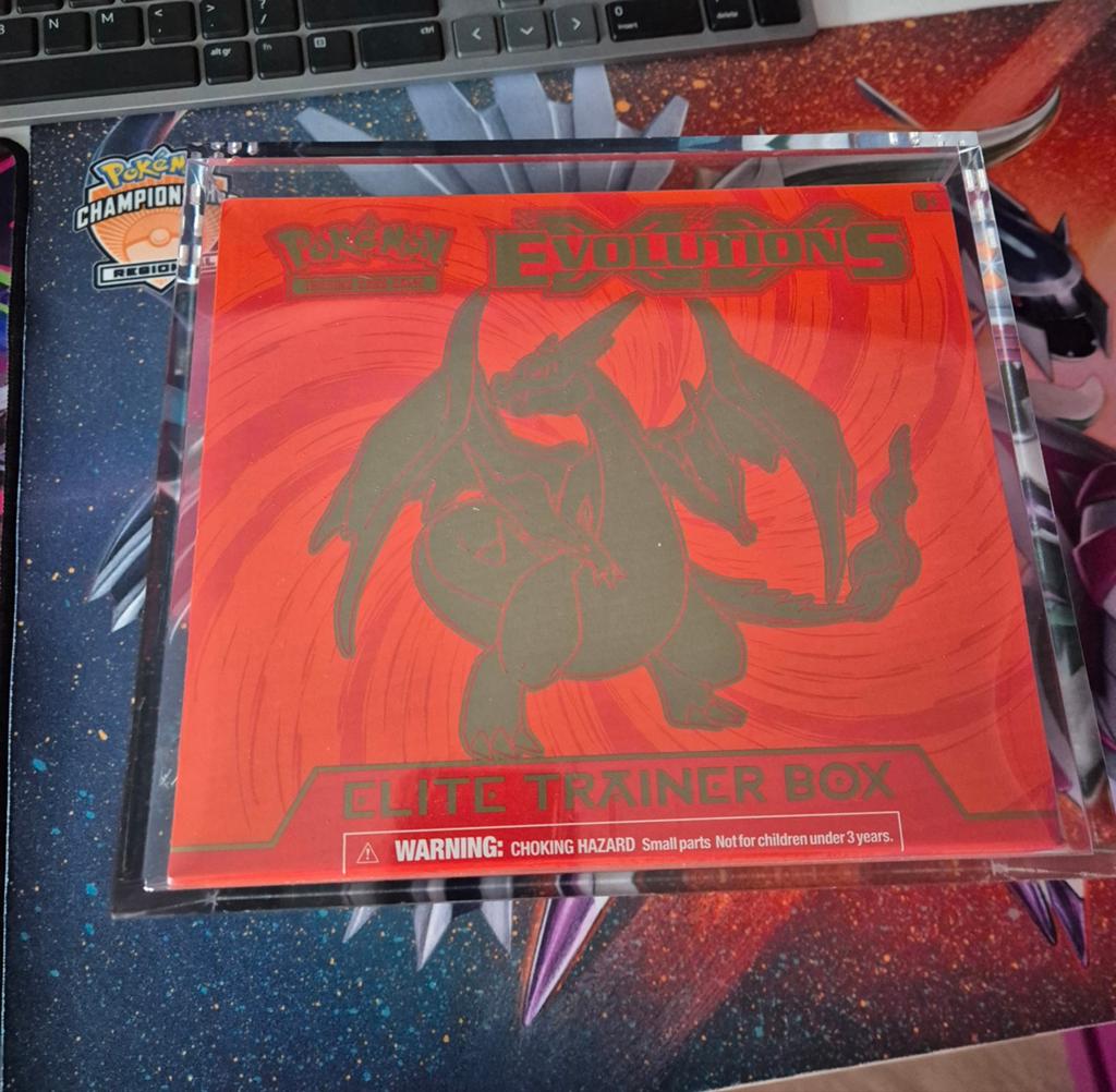 Pokémon Elite Trainer Box XY Evolutions Charizard, Ophalen of Verzenden, Nieuw
