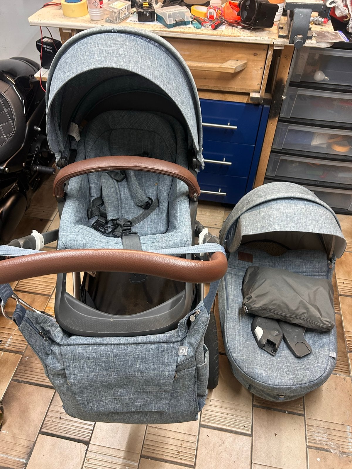 Stokke Trailz Nordic Blue Combiwagen, Kinderen en Baby's, Gebruikt, Luchtbanden, Combiwagen, Ophalen