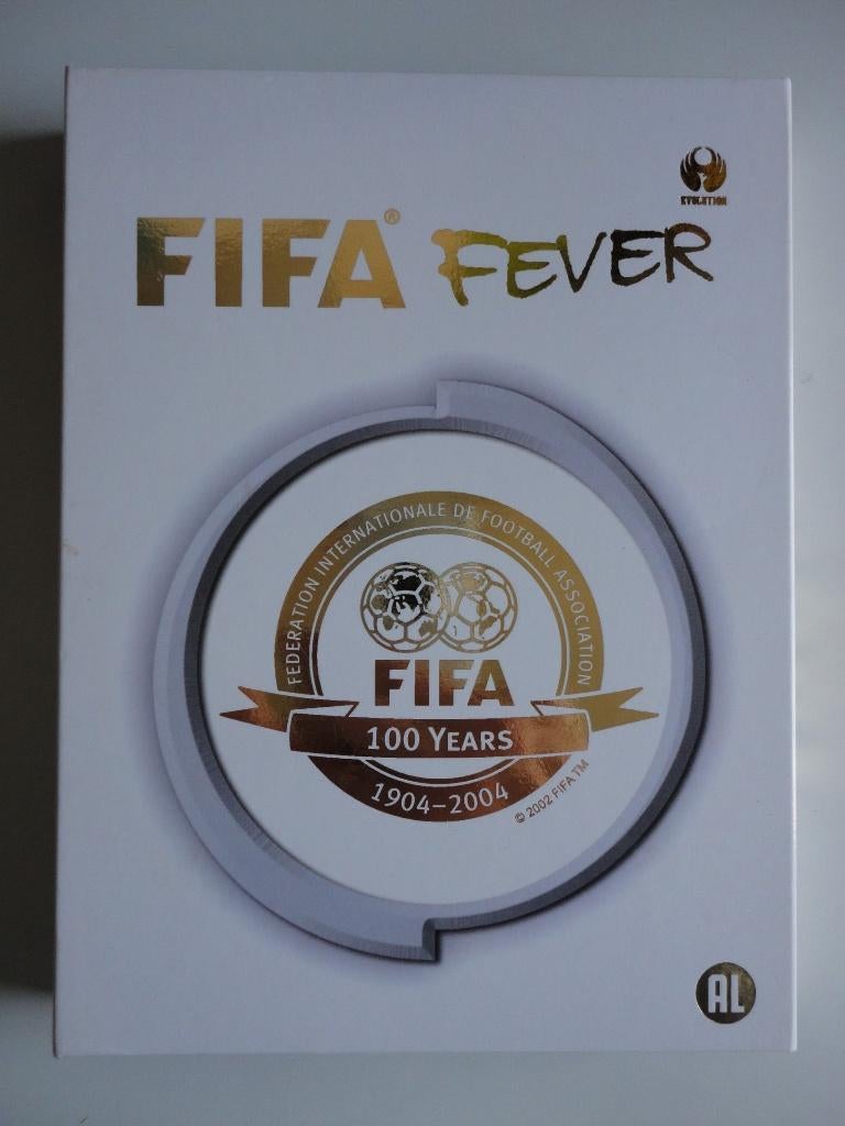 FIFA Fever: 100 Years FIFA (1904-2004) *3 DVD Set, Cd's en Dvd's, Dvd's | Sport en Fitness, Voetbal, Alle leeftijden, Ophalen of Verzenden