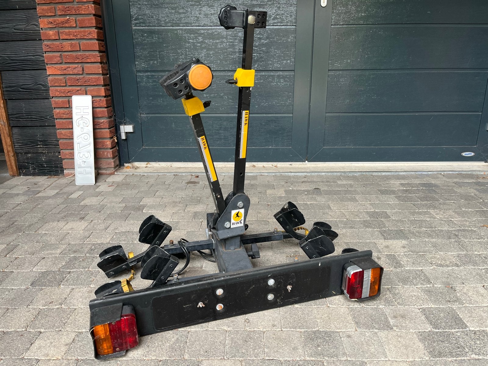 Hawk fietsendrager - oud maar functioneel, Ophalen, 2 fietsen, Gebruikt, Trekhaakdrager