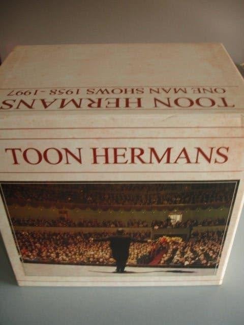 Toon Hermans- Complete Oeuvre box- ALLE SHOWS!!!- 22-DVD, Alle leeftijden, Verzenden, Zo goed als nieuw, Stand-up of Theatershow