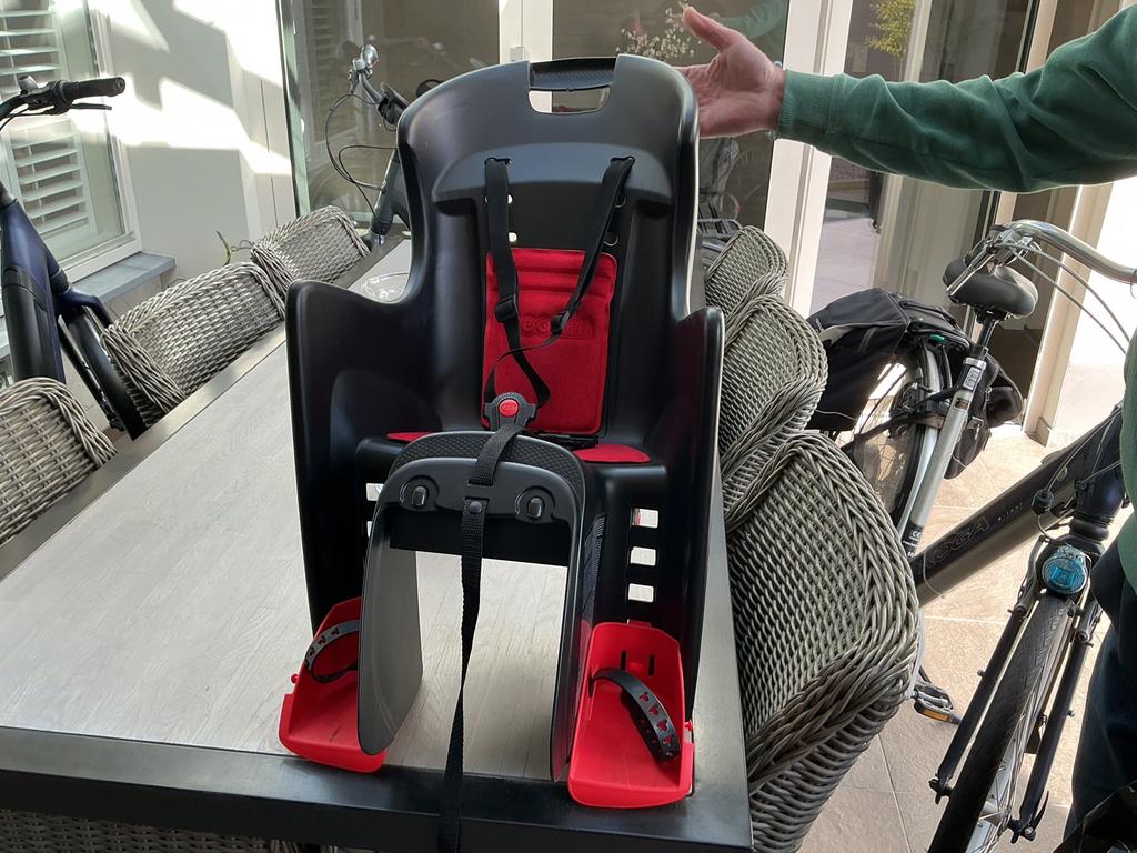 Fiets kinderstoel, Ophalen, Zo goed als nieuw