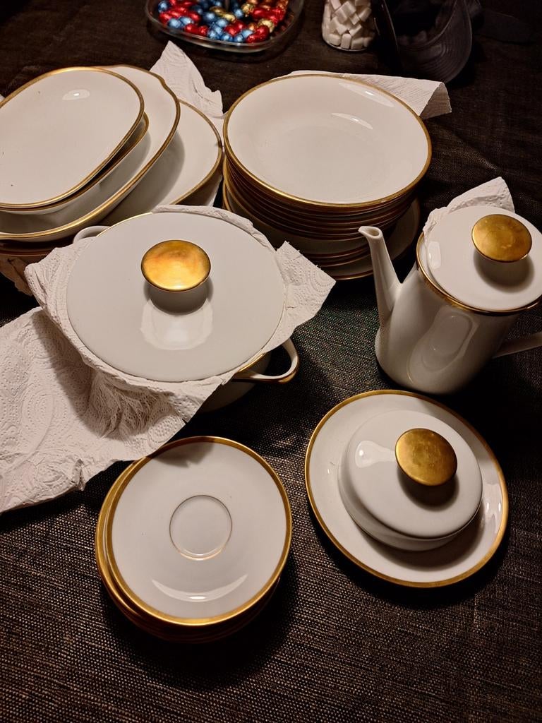 servies, Ophalen, Zo goed als nieuw, Porselein, Overige stijlen