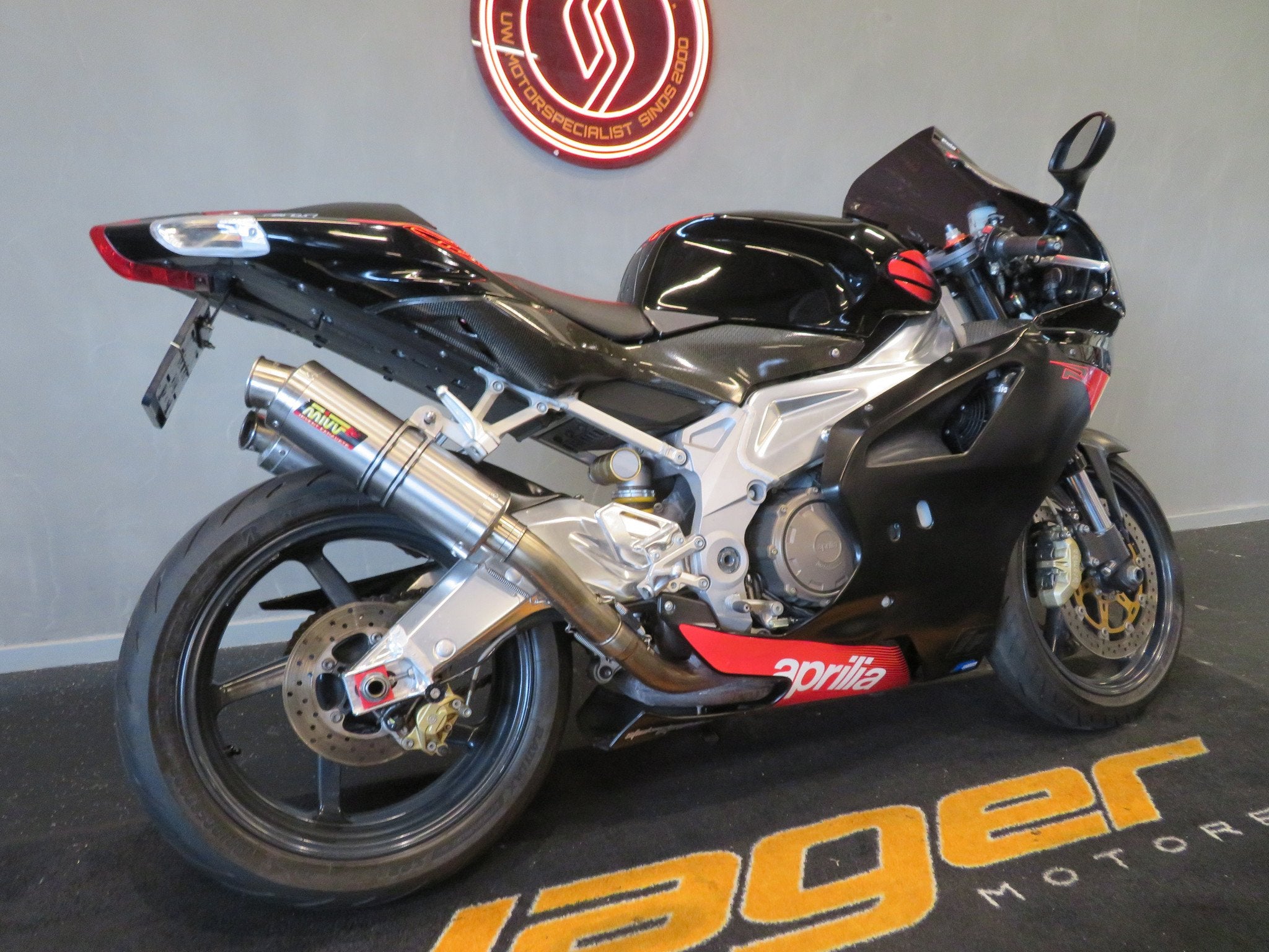 Aprilia RSV 1000 R MILLE TOPPER ! MIVV (bj 2004), Motoren, Motoren | Aprilia, Bedrijf, Super Sport