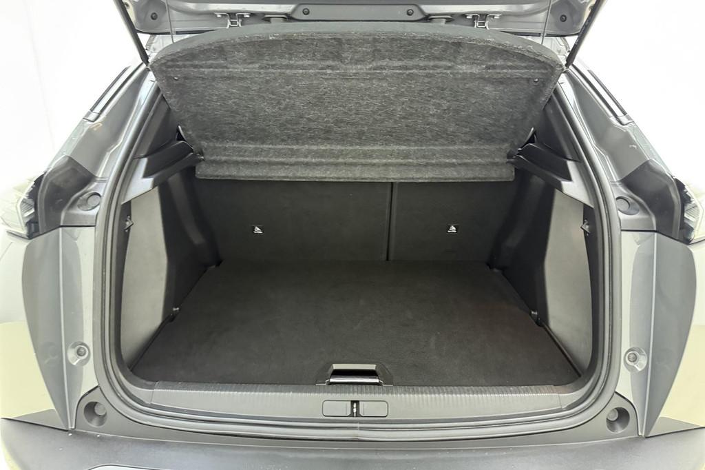 Peugeot 2008 1.2T 130pk Automaat 130 GT | Navigatie | Climat, Gebruikt, Euro 6, 1199 cc, Leder en Stof