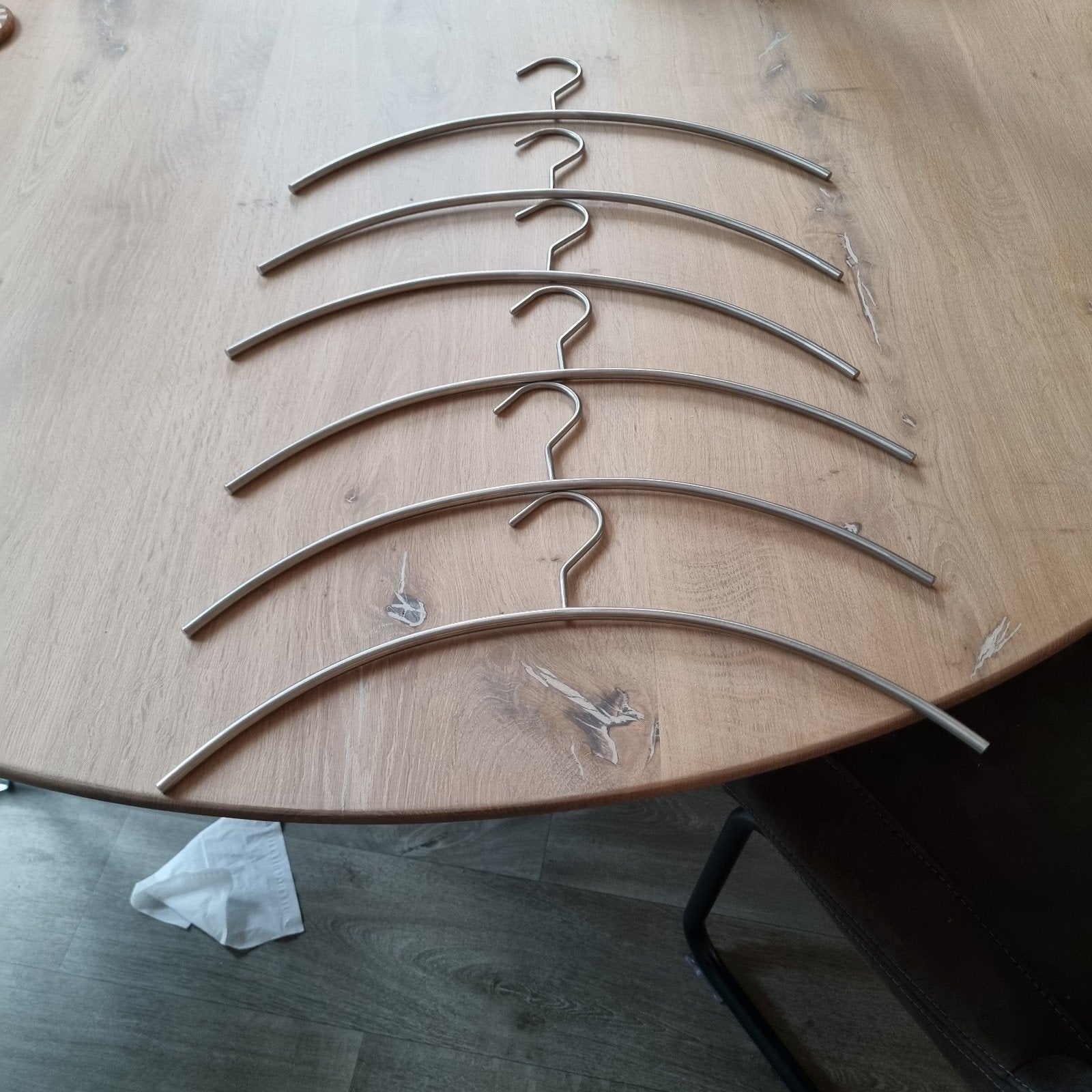 6x Mooie massief RVS kledinghangers, Kleding | Dames, Kledinghangers, Ophalen of Verzenden