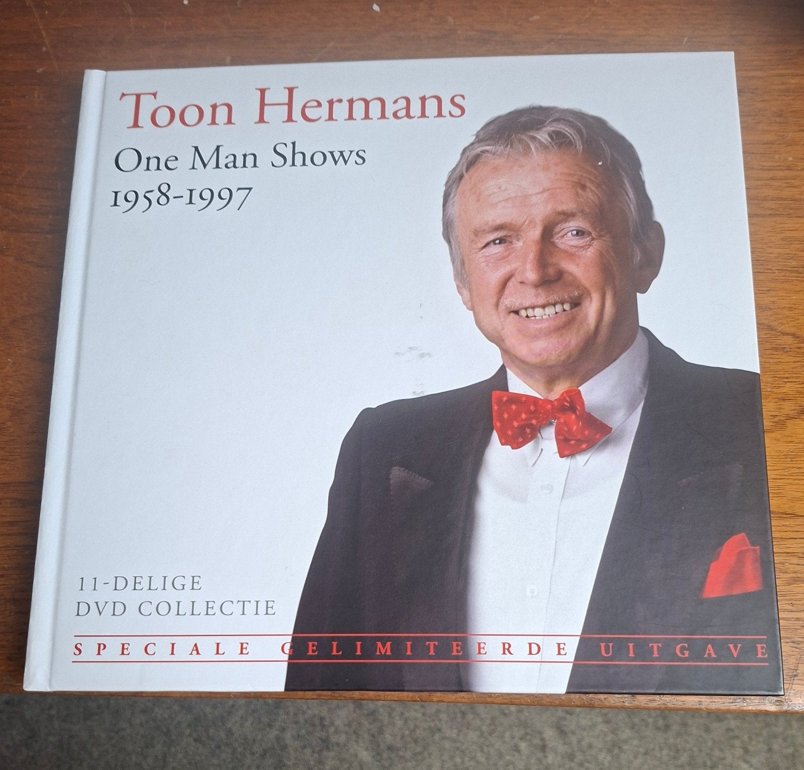 Toon Hermans One Man Shows 11 DVD's, Cd's en Dvd's, Nederlands, Toon Hermans, Zo goed als nieuw, Verzamelbox of complete uitgave