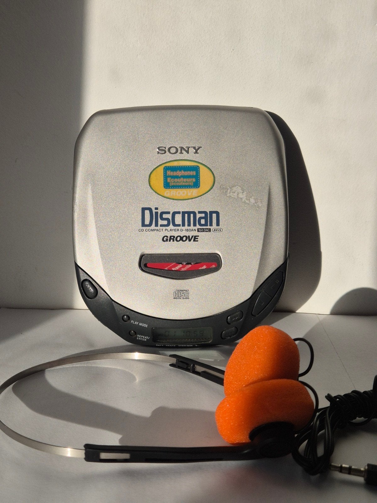 Uitstekende Sony Discman D-180AN CD-speler + Retro Koptelefo, Ophalen of Verzenden, Discman