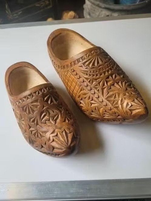 Oude houten klompjes, Ophalen of Verzenden