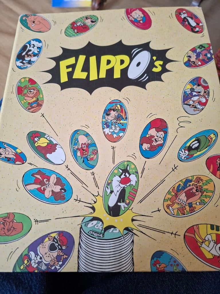 Bijna compleet Flippo album, Ophalen of Verzenden, Looney Tunes, Verzameling, Met verzamelmap(pen)