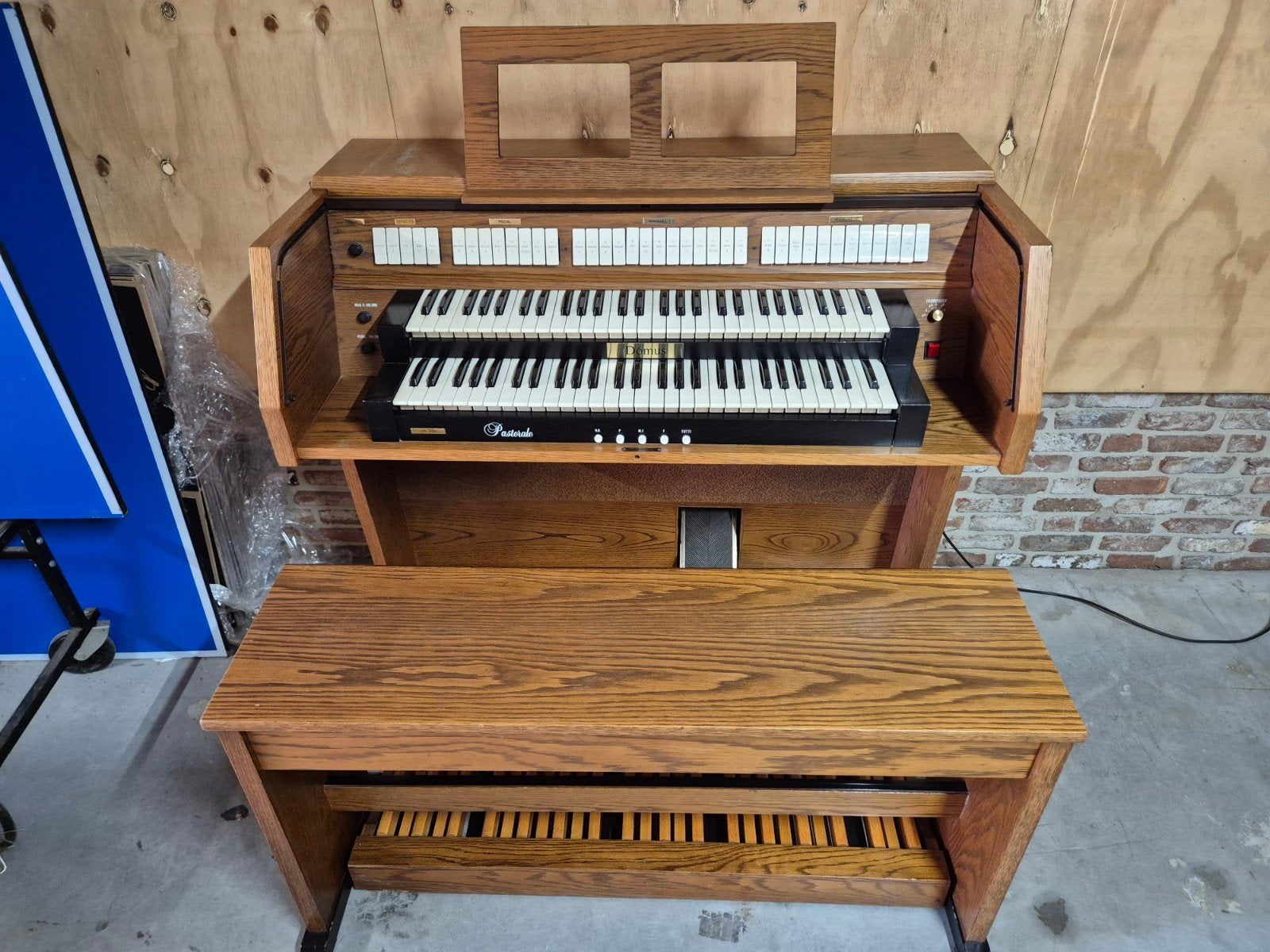 Orgel Domus DK 500 bruin, Ophalen, Gebruikt, 2 klavieren, Orgel